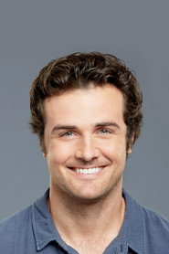 Photo of Beau Mirchoff as Cole