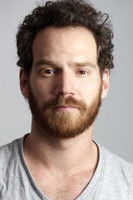 Photo of Víctor Vidal as Martín