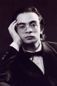 Photo of Karen Homayounfar as Peyman