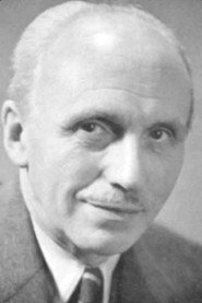 Photo of Patric Curwen as Smith