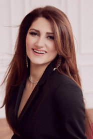 Photo of Dinara Alieva as Magda