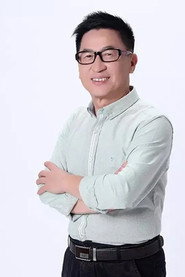 Photo of Xinyun Lin as Xinquan