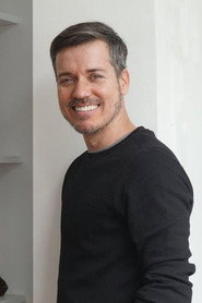 Photo of Juan Carlos Pastor Izurieta as Rómulo