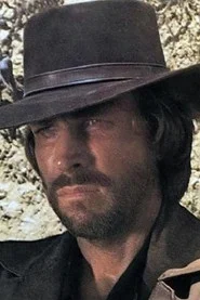 Photo of Lincoln Tate as Link Connelly