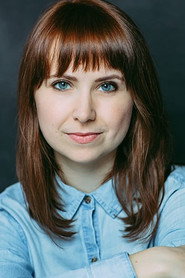 Photo of Caitlin McCarthy as Leah Bishop