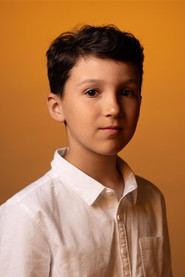 Photo of Raphael Brottier as Léonard