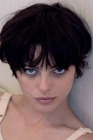 Photo of Agnese Claisse as Lisa