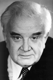 Photo of Viktor Khokhryakov as Professor Averin