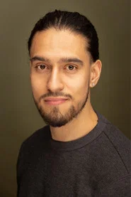 Photo of Jon Gutierrez as Santi
