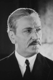 Photo of André Volbert as Raoul Michel
