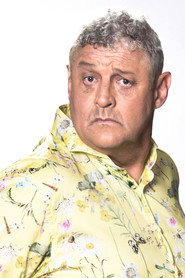 Photo of Barry Hilton as Lenny Vincent