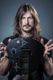 Photo of Rafael Bittencourt as Himself