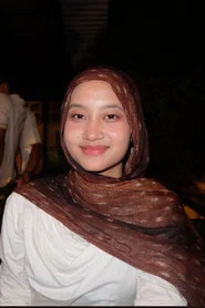 Photo of Raisha Sabrina as Penjual Minuman Keras