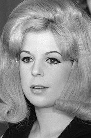 Photo of Mary O'Hara as Karen Drake (as Lisa Ryan)