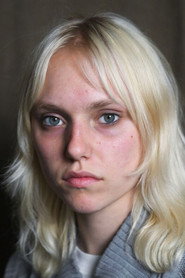 Photo of Noemi Nicolaisen as Chloe
