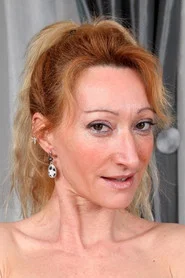 Photo of Bethie Lova