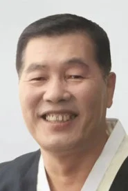 Photo of Lee Bong-Geol as Majugi
