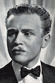 Photo of Sebastian Fischer as Sigfrido