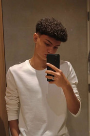 Photo of Juan José as Filho do Sr. X