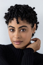 Photo of Katlynn Simone as Halle