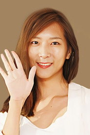 Photo of Yeon Ji-ah as Kyeong-ja (경자)