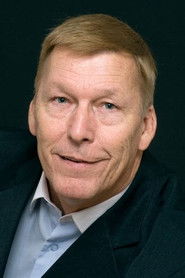 Photo of Nick Thomas-Webster as Police Officer