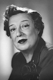 Photo of Maria Matos as Rosa Gonçalves