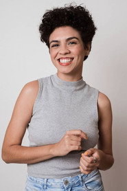 Photo of Jéssica Amorim as Menina do Guarda-Chuva