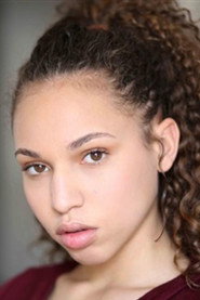 Photo of Sofia Lassoued as Samia