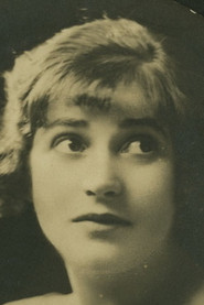 Photo of Hilda Bayley as Madge Webster