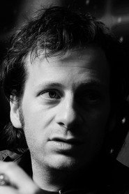 Photo of Fabian Busch as Dr. Schadt
