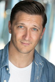 Photo of Tom Hendryk as Gabriel Utterson