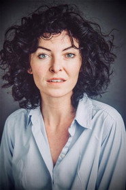 Photo of Jessica Johnson as Liz