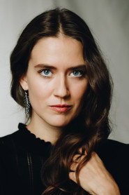 Photo of Maria Teresa Kalmet as Spaceship (voice)