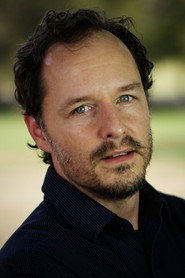 Photo of Cris Cunningham as Cameron Matthews