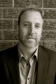 Photo of Derek Harvie as Self