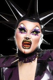 Photo of Loris as Self - Contestant