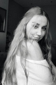 Photo of Lindy van Hillo as Freyja