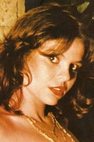 Photo of Leda Zeppelin as Emília
