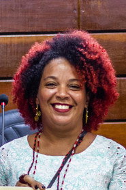 Photo of Geize Cavalcanti da Silva as Valéria