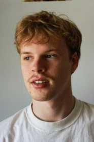 Photo of Oliver Walker as Thomas