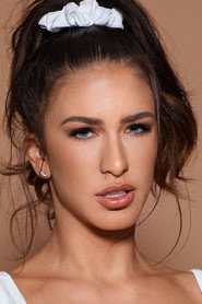 Photo of Lexi Smith