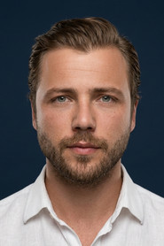 Photo of Tolga Sarıtaş as Ferhat