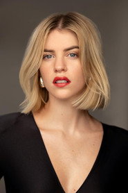 Photo of Sara Croce as Miranda