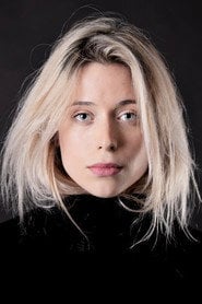 Photo of Joana Martins as Andreia