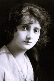 Photo of Gloria Hope as Leonora Faddish