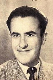 Photo of Joaquín «Top» Portillo as (segment "Una de monstruos")