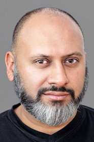 Photo of Simon Nagra as Zubair