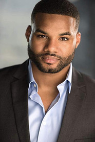 Photo of Mark McKinnon as Drew