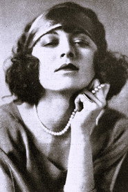 Photo of Marilyn Mills